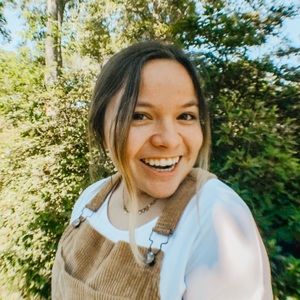 Meet your Posher, Faith